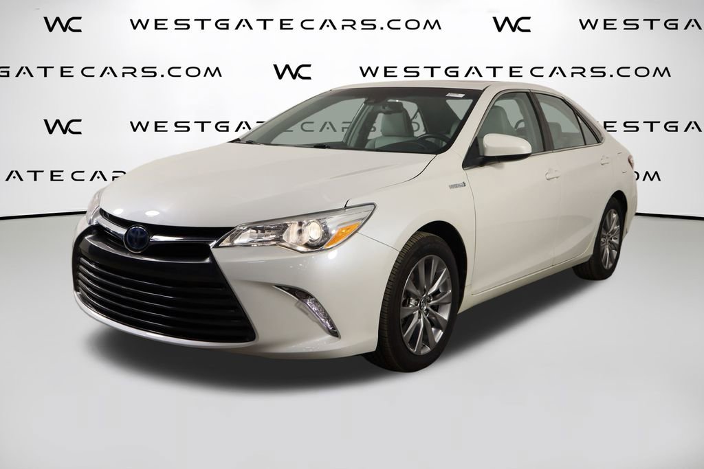 Used 2015 Toyota Camry XLE w/ Moonroof Package image 1