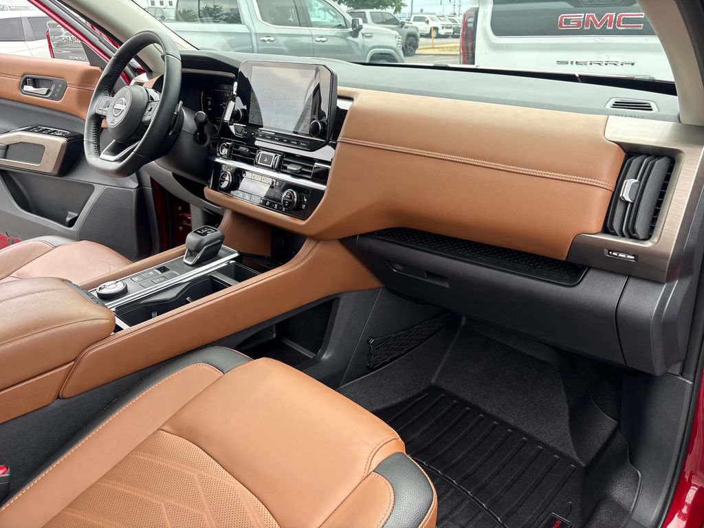 Used 2023 Nissan Pathfinder Platinum w/ Lighting Package (N93) AWD/4WD image 50