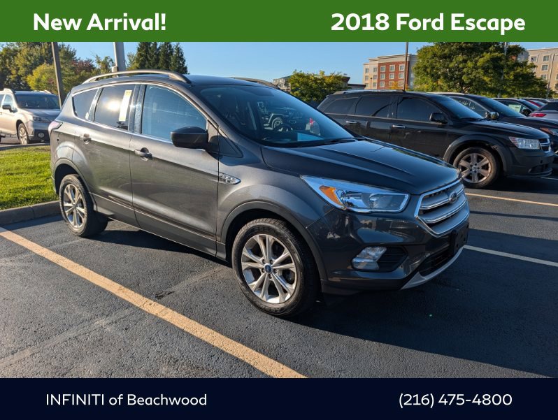 Used 2018 Ford Escape SE w/ SE Sync 3 Package FWD image 1