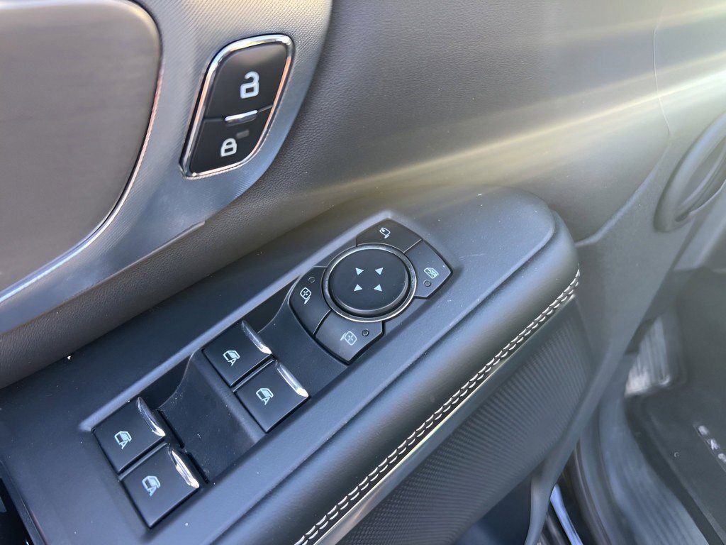 Used 2025 Ford Expedition Max Platinum image 24