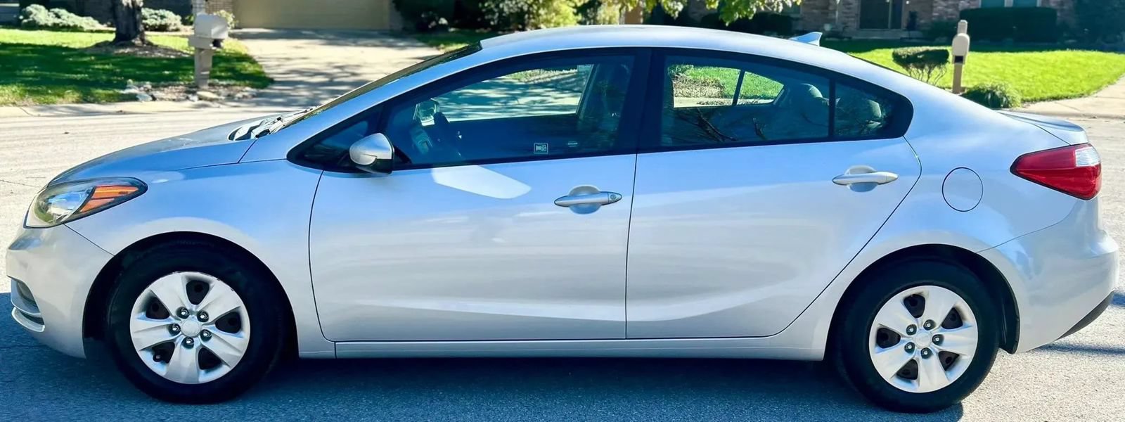 Used 2016 Kia Forte LX FWD image 6