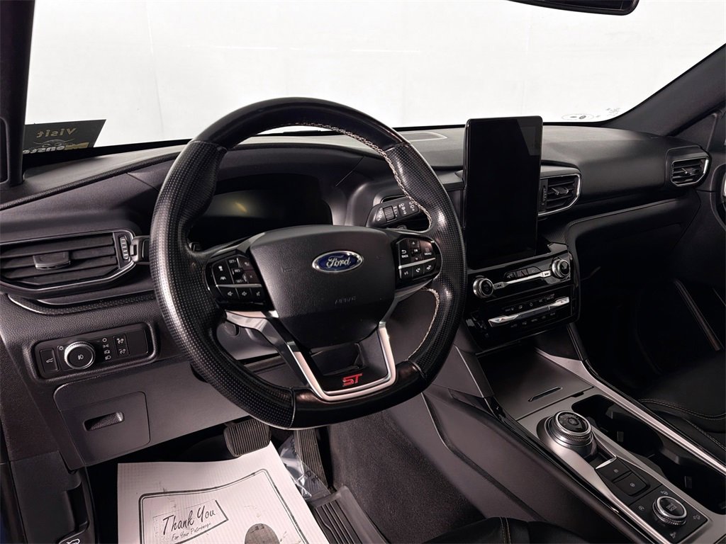 Used 2021 Ford Explorer ST w/ ST Street Pack image 9