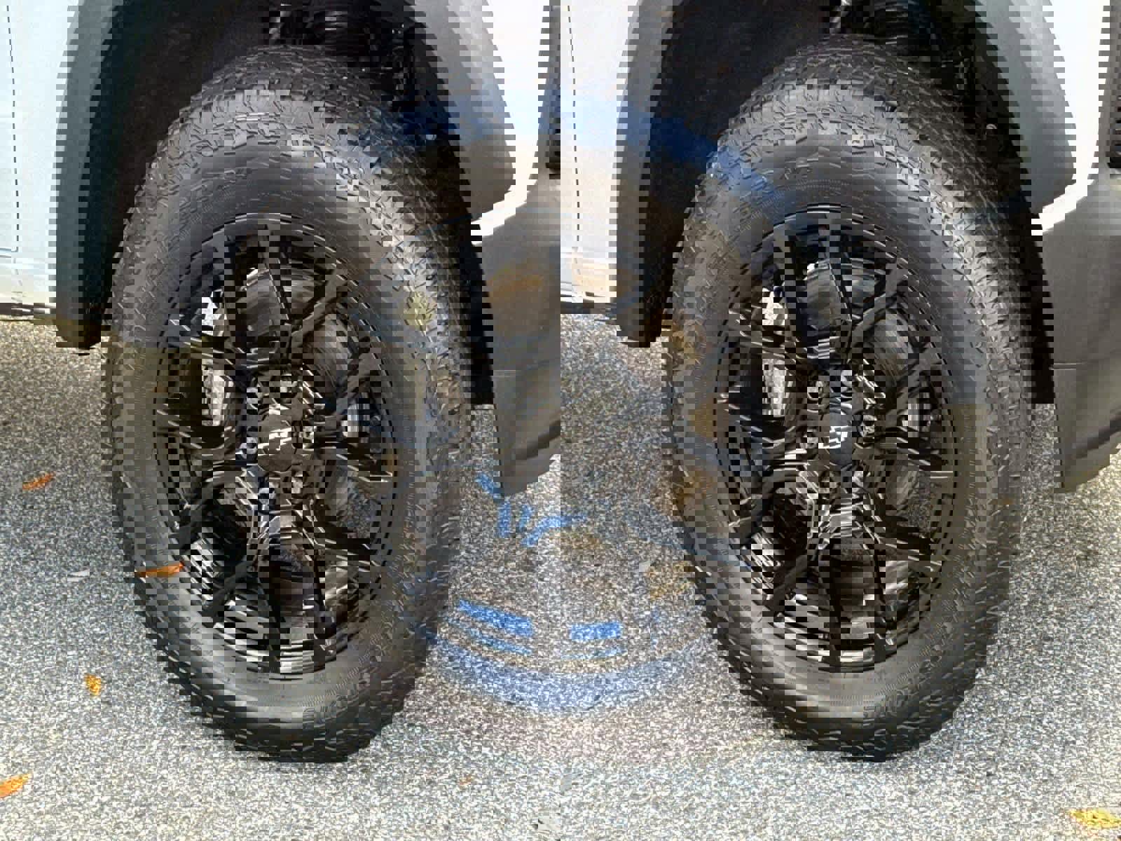 Used 2023 Chevrolet Colorado Trail Boss w/ LPO, Dark Essentials Package image 7