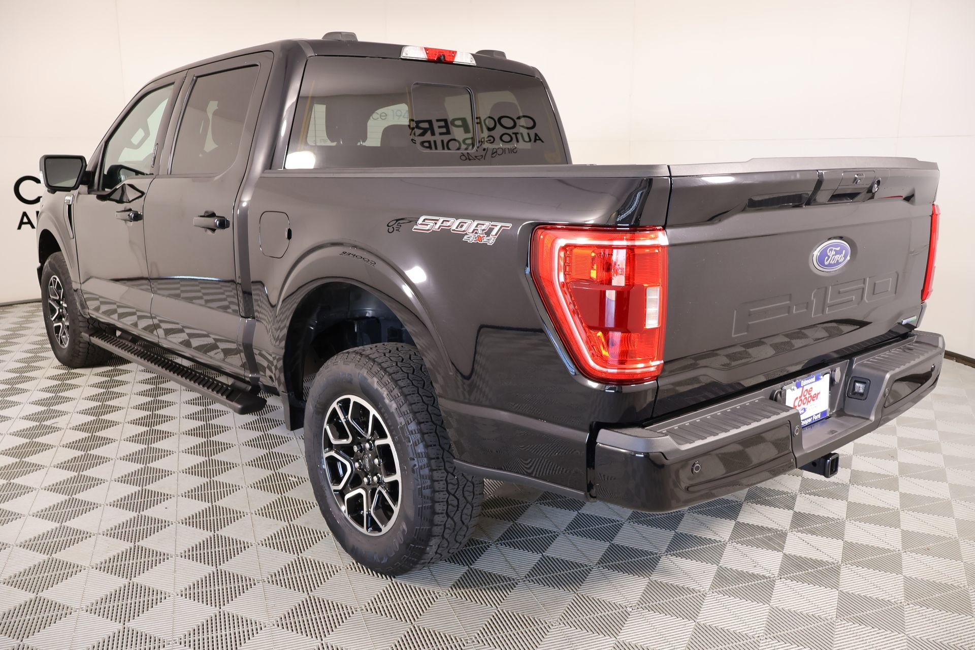 Used 2023 Ford F150 XLT w/ Equipment Group 302A High image 24