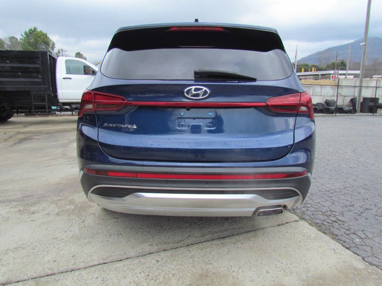 Used 2022 Hyundai Santa Fe SEL image 6