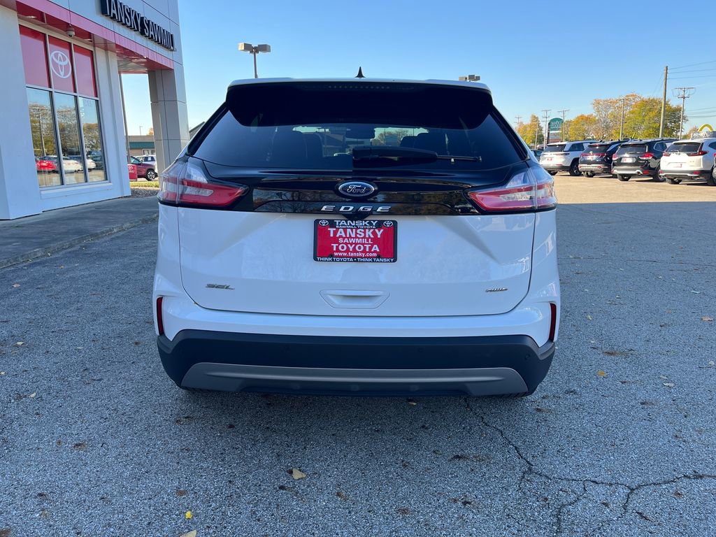 Used 2024 Ford Edge SEL image 4