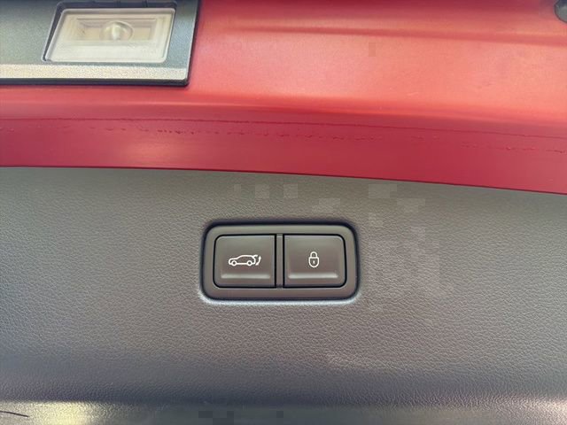 Used 2025 Genesis GV70 2.5T AWD/4WD image 14