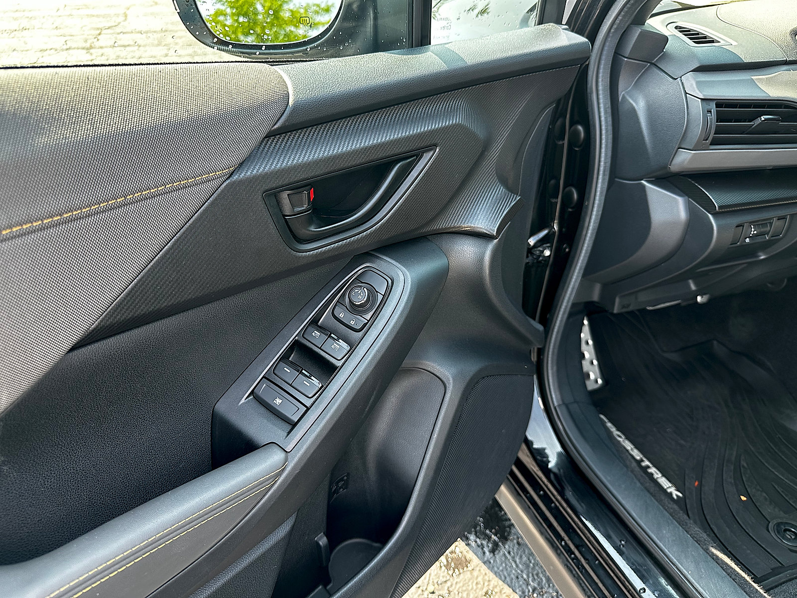 Certified 2024 Subaru Crosstrek 2.5i Sport AWD/4WD image 14