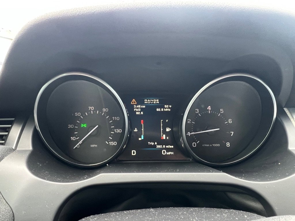 Used 2012 Land Rover Range Rover Evoque Pure image 30