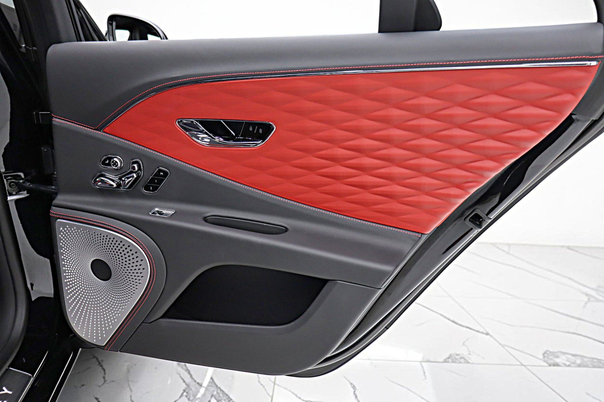 Certified 2023 Bentley Flying Spur S V8 AWD/4WD image 49