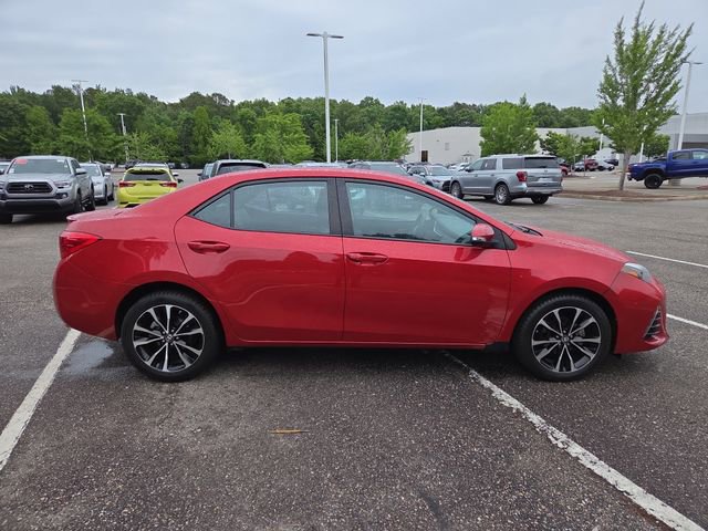 Used 2019 Toyota Corolla SE FWD image 2