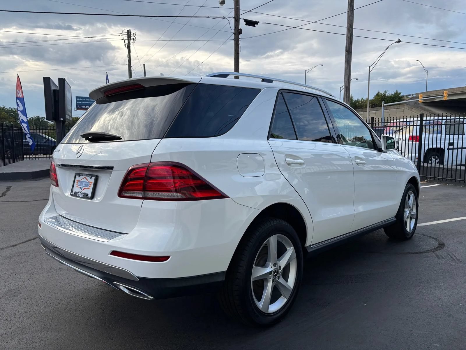 Used 2018 Mercedes-Benz GLE 350 image 17