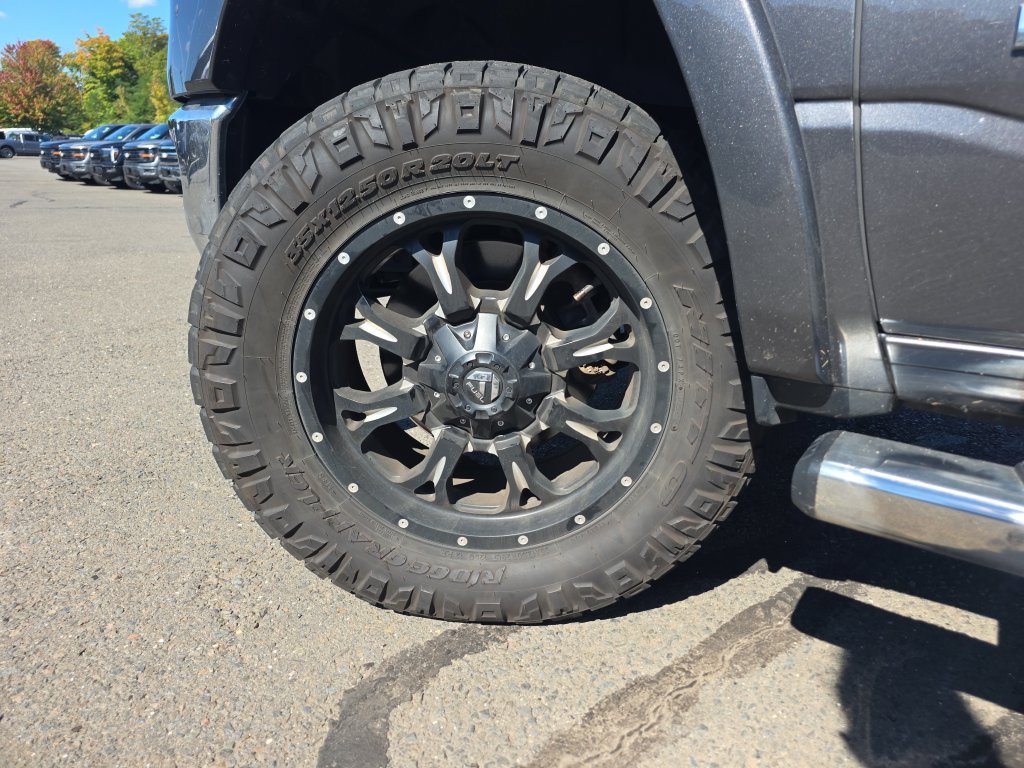 Used 2019 RAM 1500 Laramie AWD/4WD image 14
