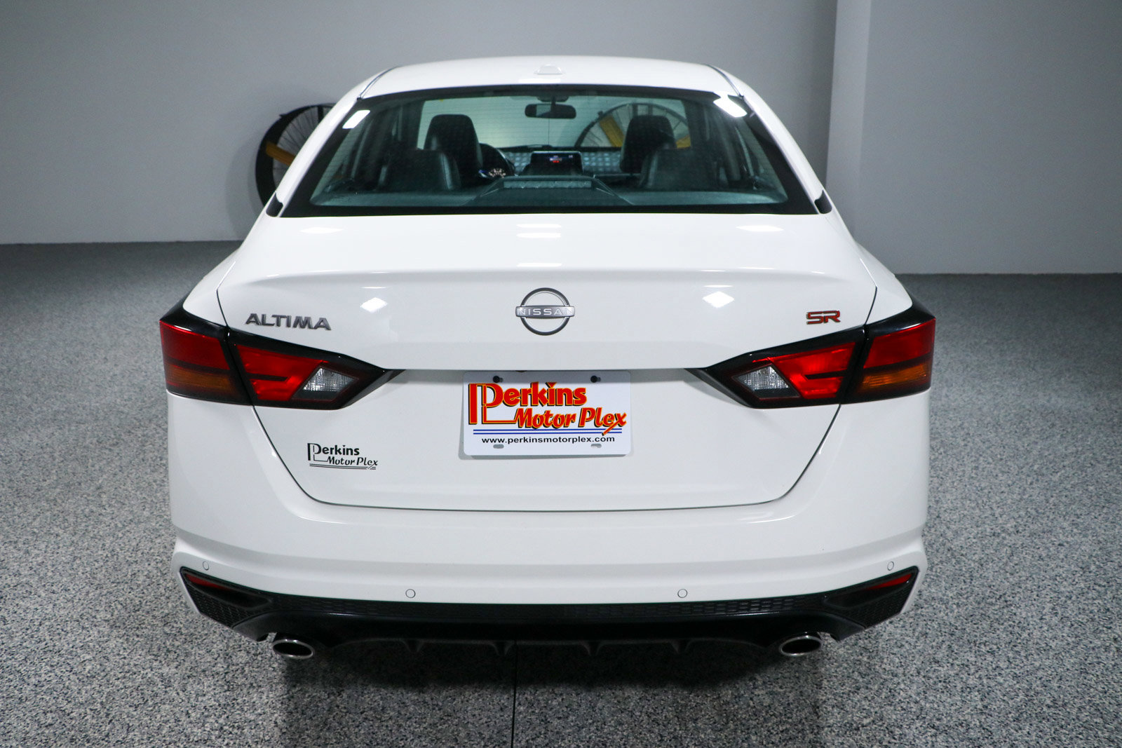 Used 2024 Nissan Altima 2.5 SR image 8