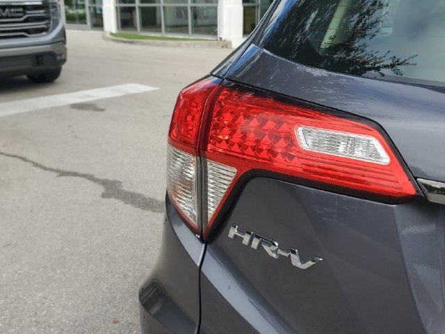 Used 2019 Honda HR-V LX image 27