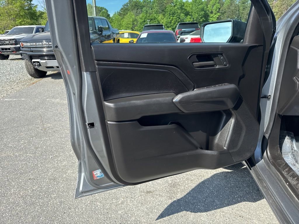 Used 2023 Chevrolet Colorado W/T image 23