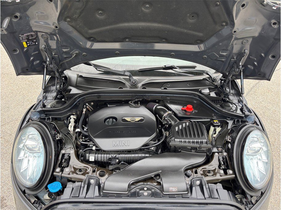 Used 2018 MINI Cooper S image 41