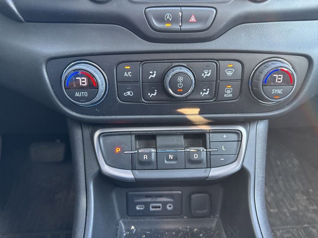 Used 2023 GMC Terrain AT4 w/ Infotainment Package II AWD/4WD image 23