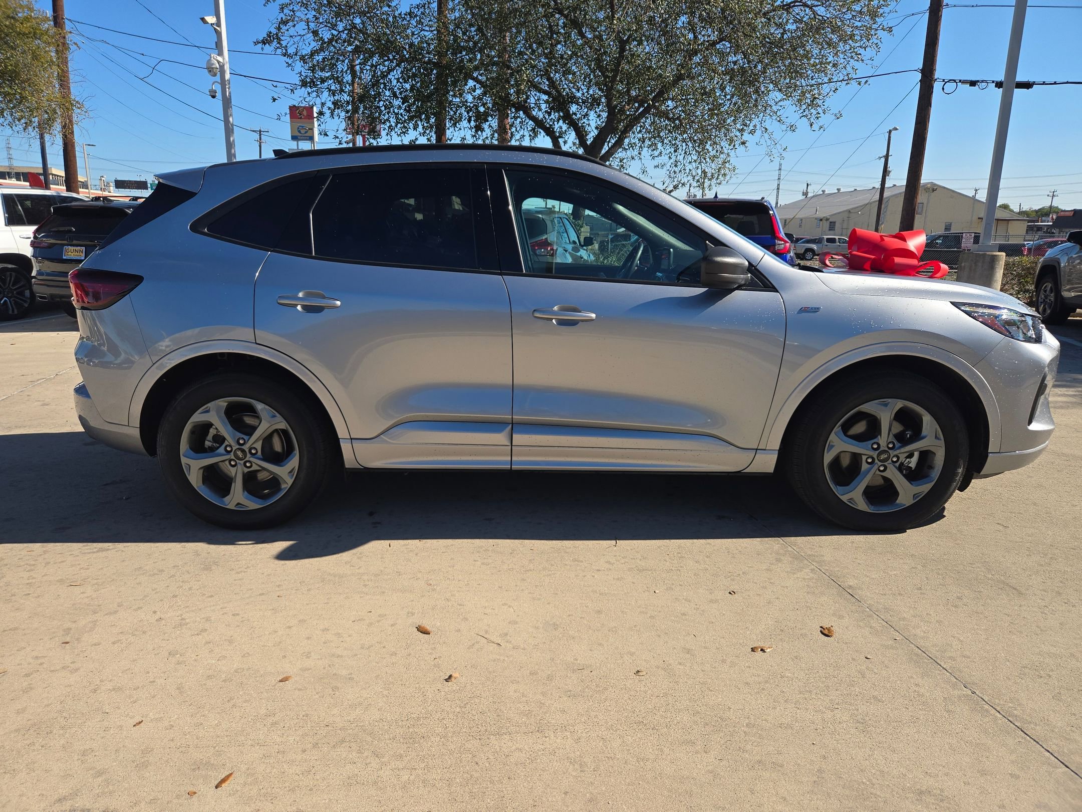 Used 2024 Ford Escape ST-Line image 8