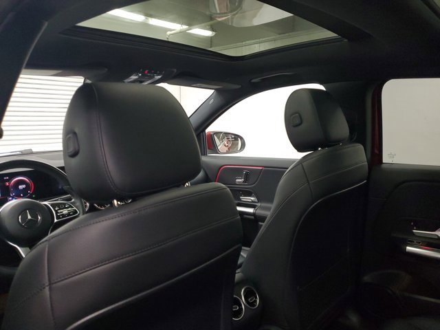 Used 2021 Mercedes-Benz GLA 250 image 12