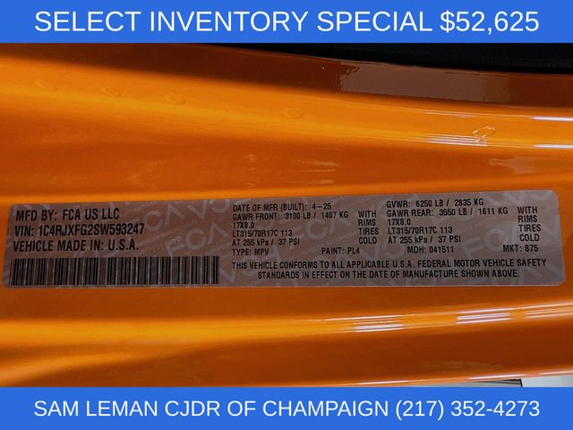 New 2025 Jeep Wrangler Unlimited Rubicon w/ XTREMEE 35" Tire Package image 29