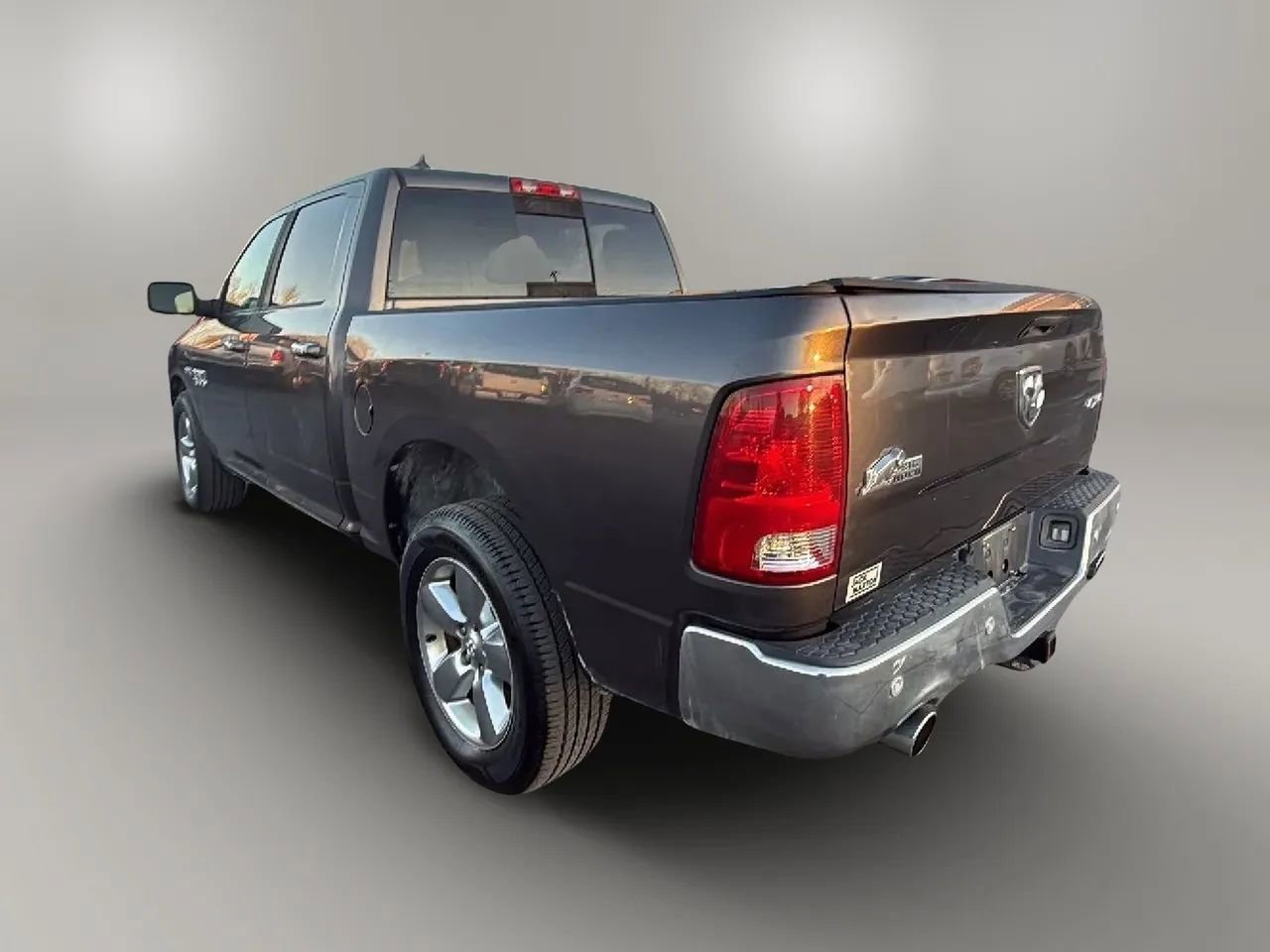 Used 2015 RAM 1500 Big Horn image 3