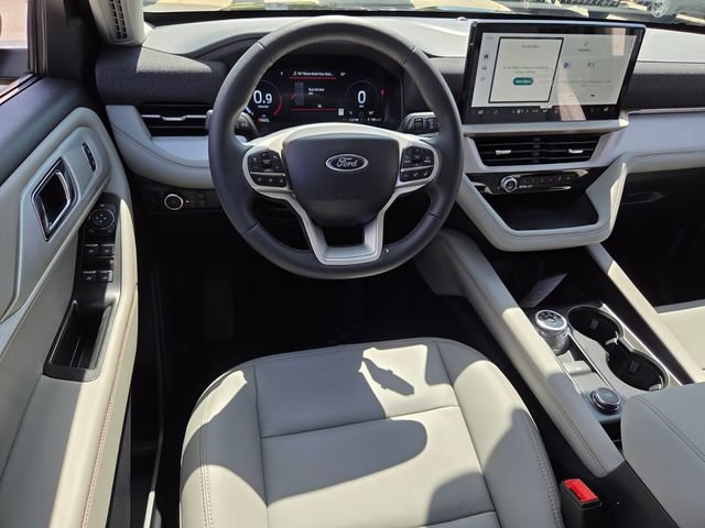 New 2026 Ford Explorer Active w/ Active Comfort Package AWD/4WD image 8