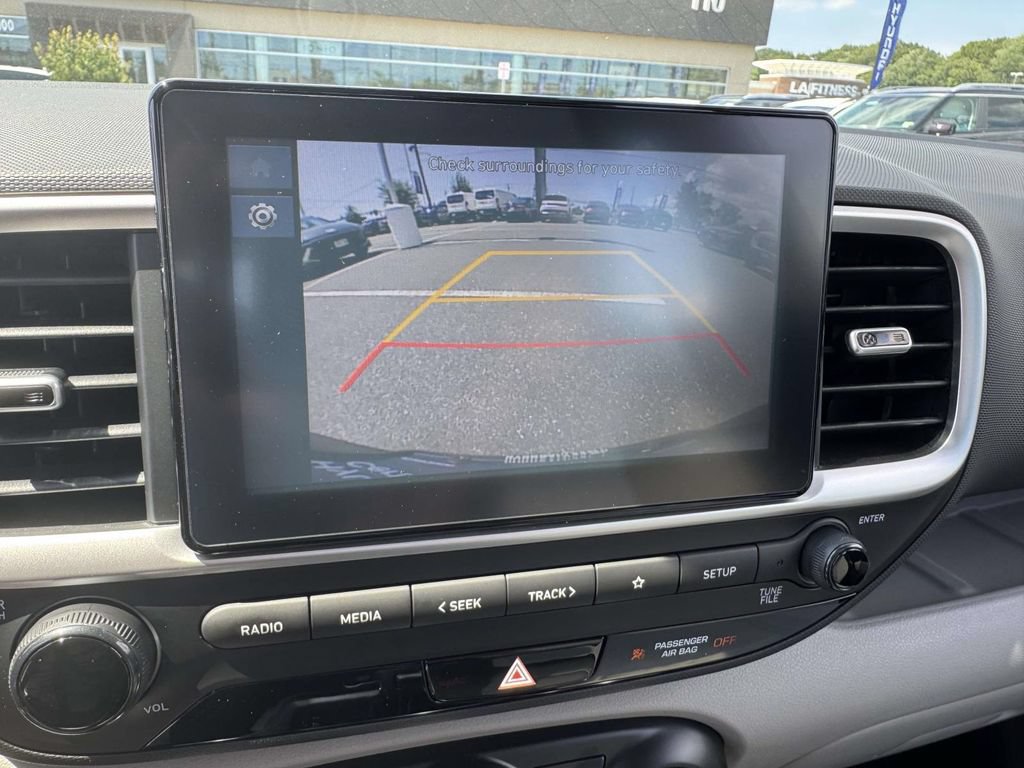Used 2023 Hyundai Venue SEL w/ Cargo Package FWD image 28