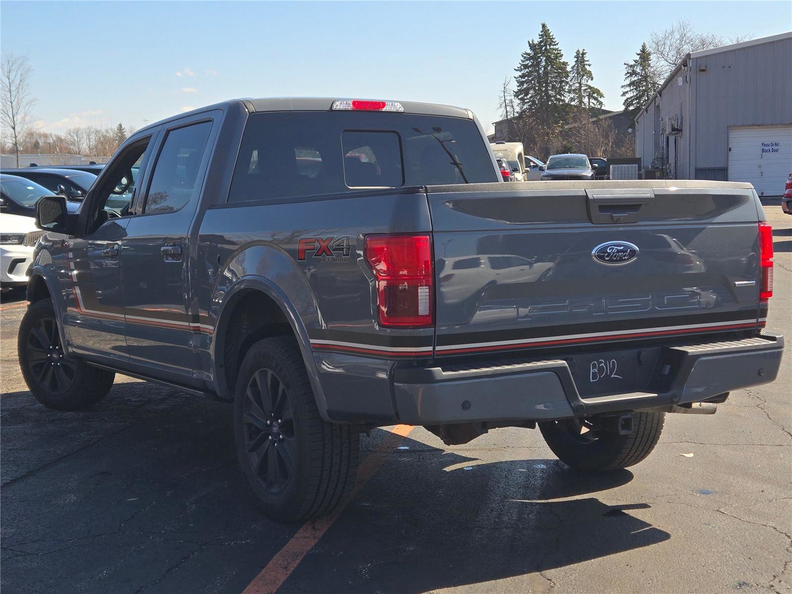 Used 2019 Ford F150 Lariat w/ Equipment Group 502A Luxury image 15