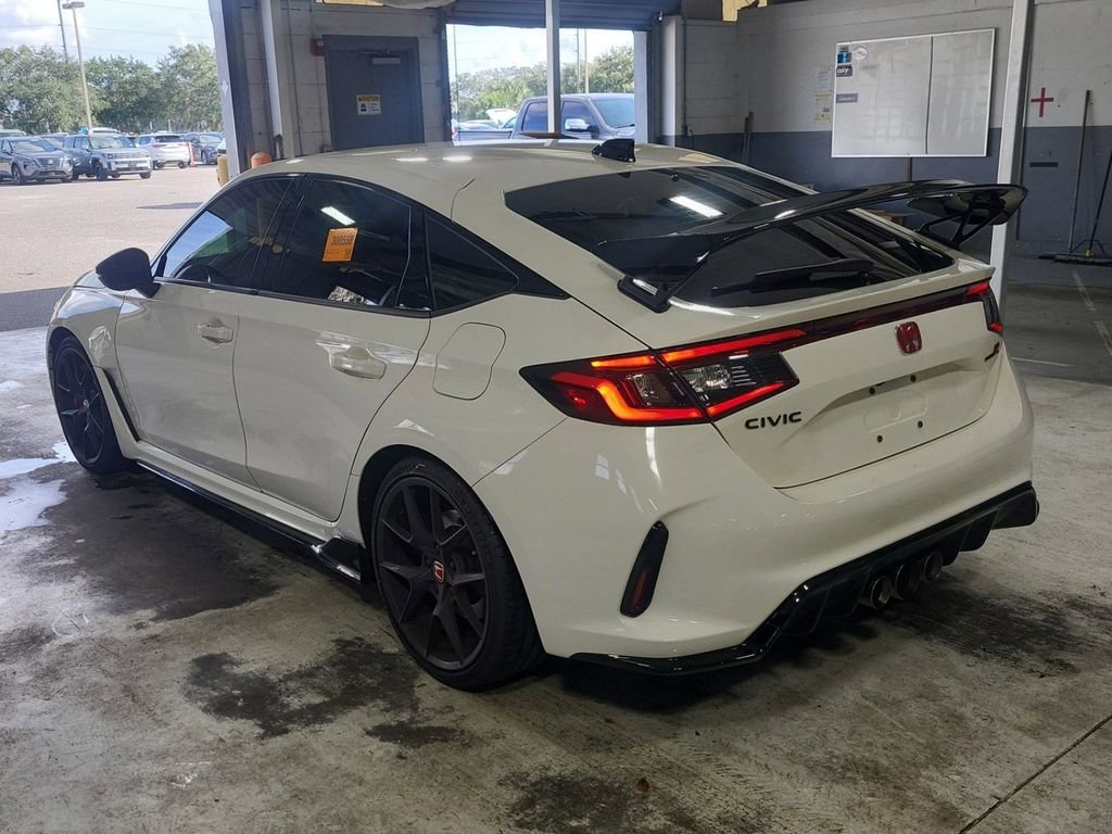 Used 2023 Honda Civic Type R video 3