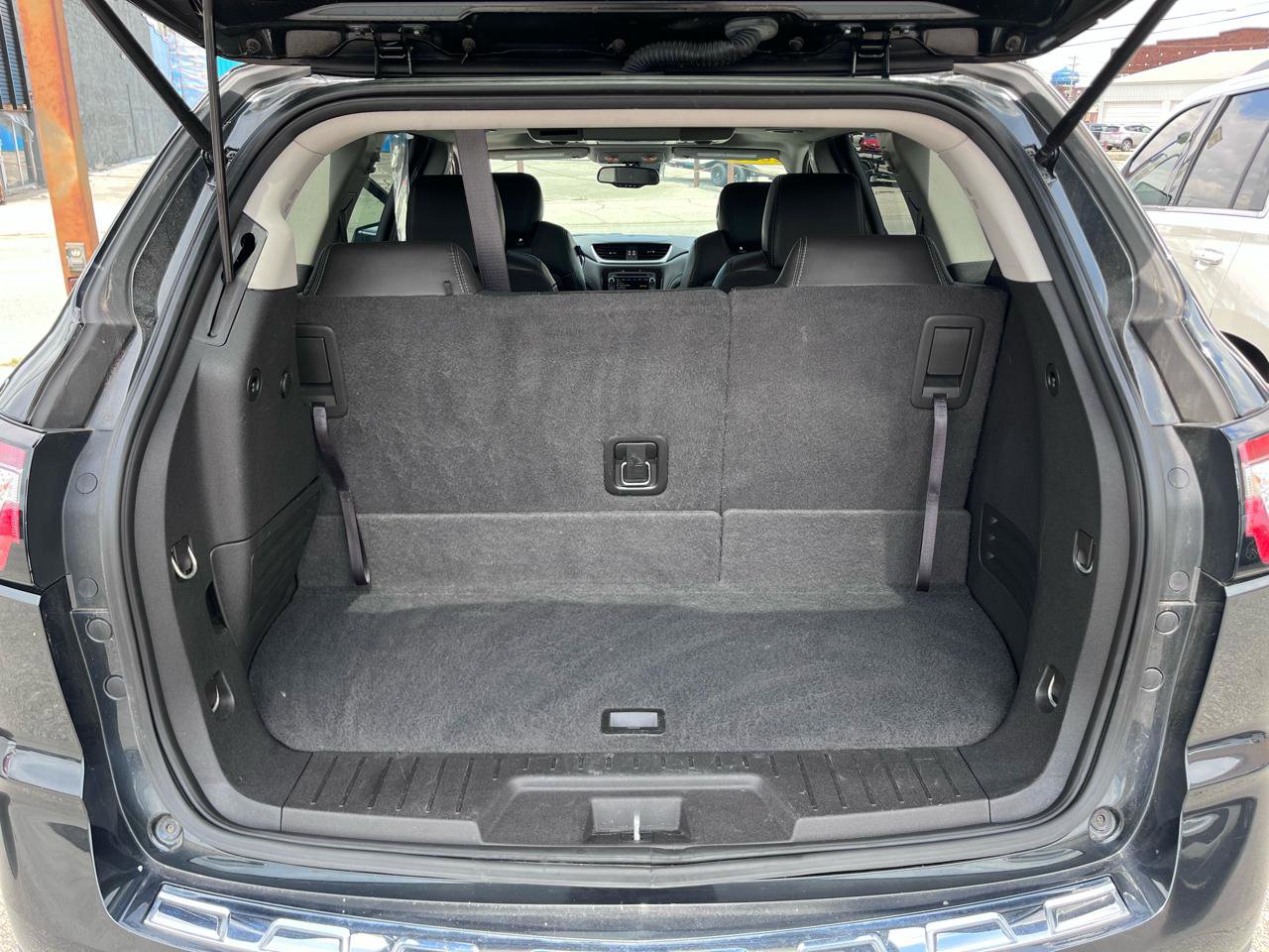 Used 2015 Chevrolet Traverse LTZ w/ LPO, 'HIT The Road' Package AWD/4WD image 11