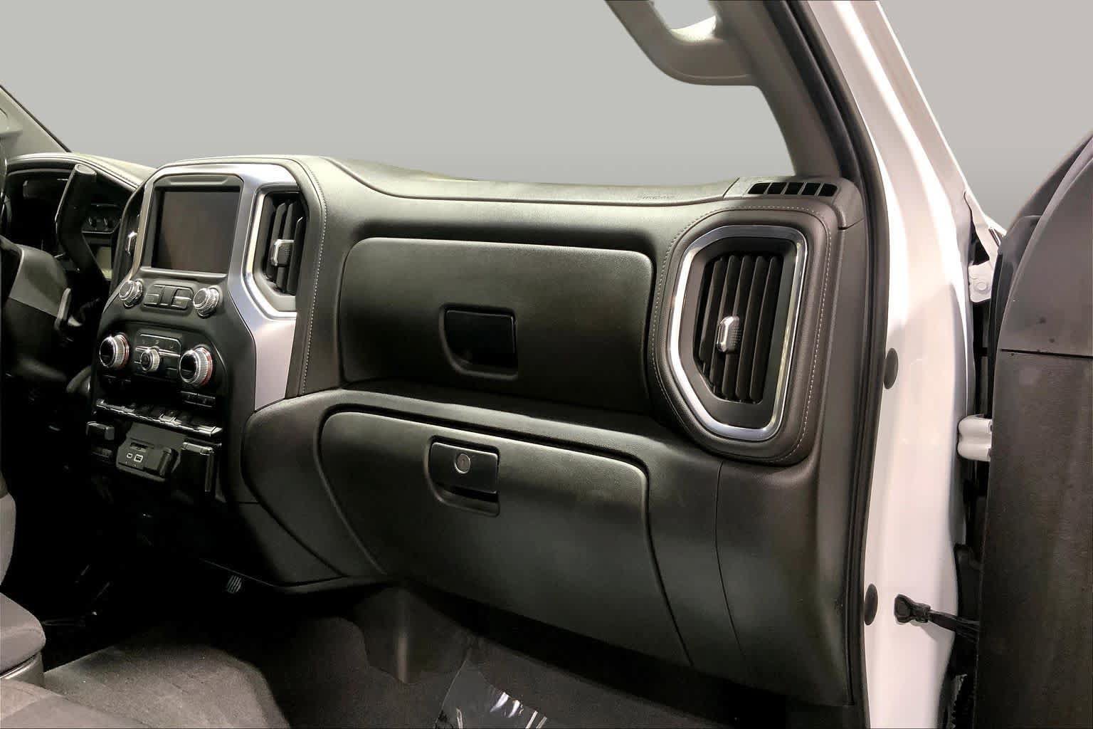 Used 2022 GMC Sierra 2500 SLE w/ SLE Value Package; AWD/4WD image 19