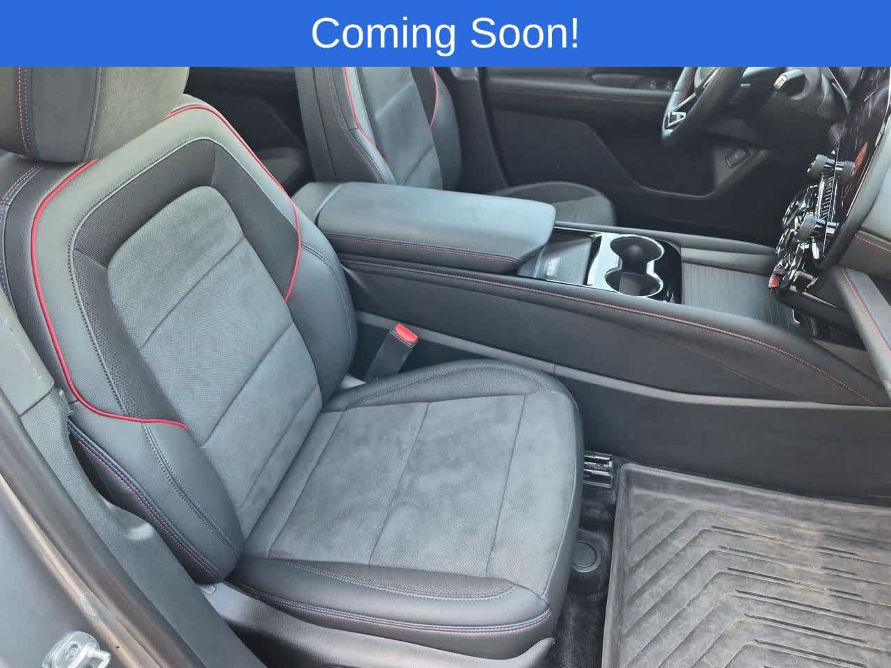 Used 2025 Chevrolet Blazer EV RS AWD/4WD image 23
