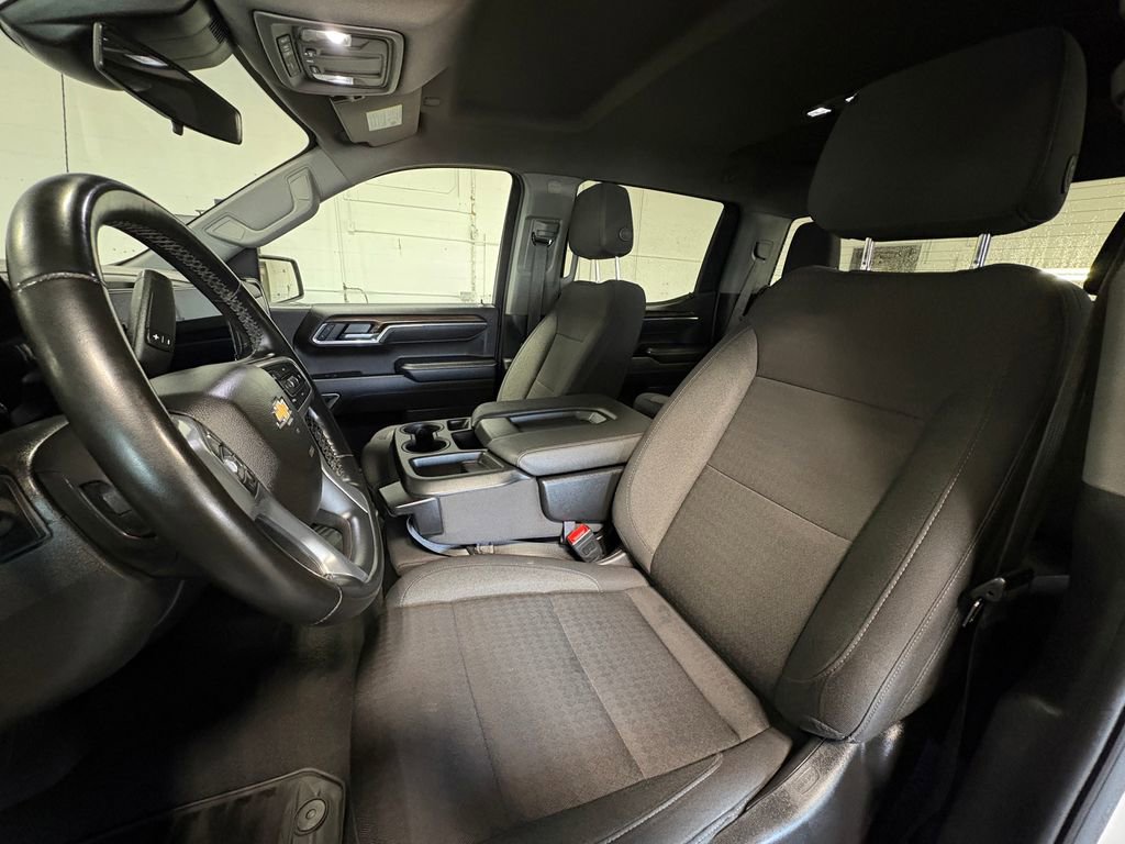 Used 2025 Chevrolet Silverado 1500 LT w/ Work Truck Package image 31