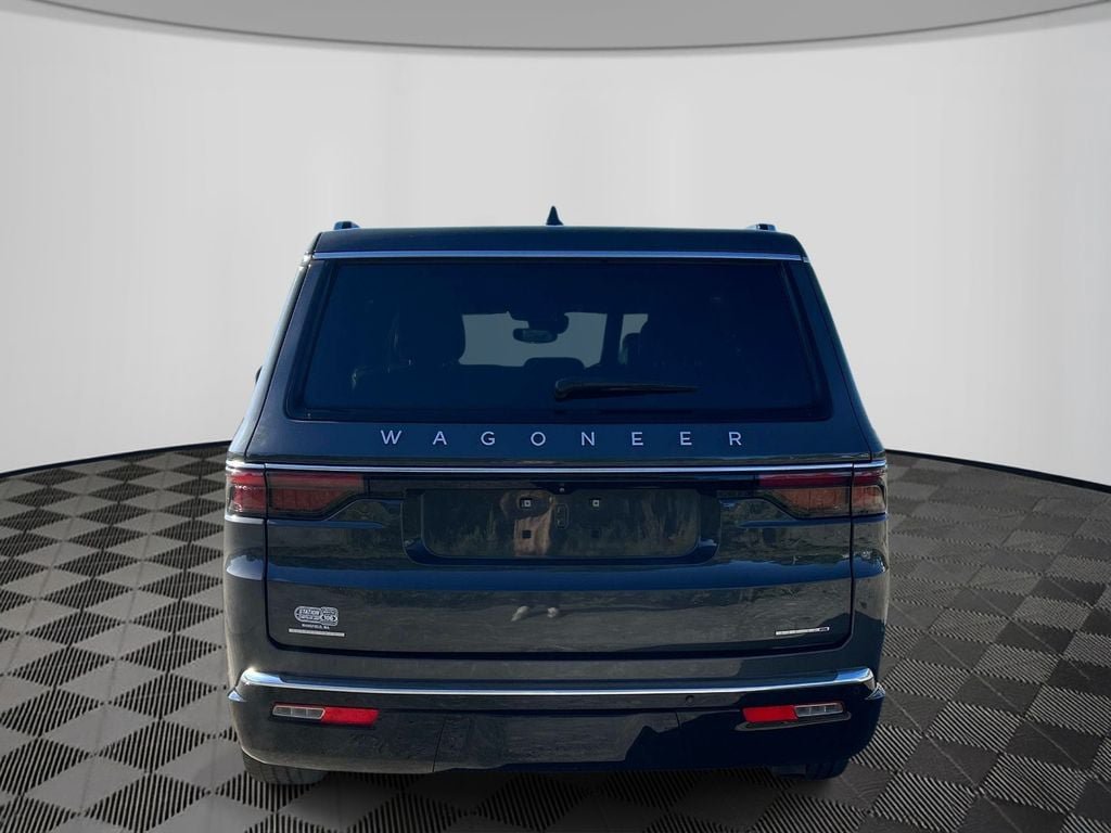 Used 2022 Jeep Wagoneer Series III w/ Flexible Seating Group AWD/4WD image 4