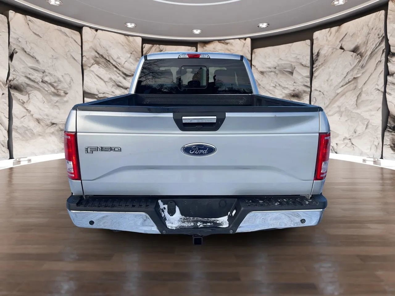 Used 2016 Ford F150 XLT w/ Equipment Group 302A Luxury image 12