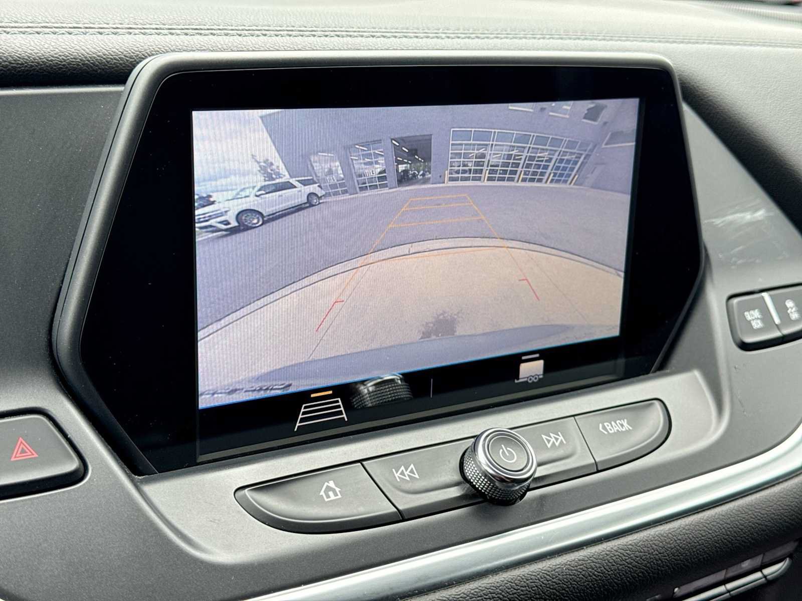Used 2020 Chevrolet Blazer LT AWD/4WD image 28