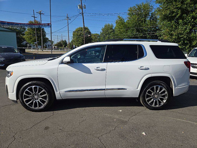 Used 2021 GMC Acadia Denali image 3