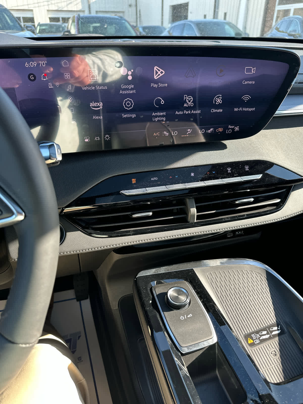 New 2025 Buick Enclave Sport Touring w/ Super Cruise Package image 17