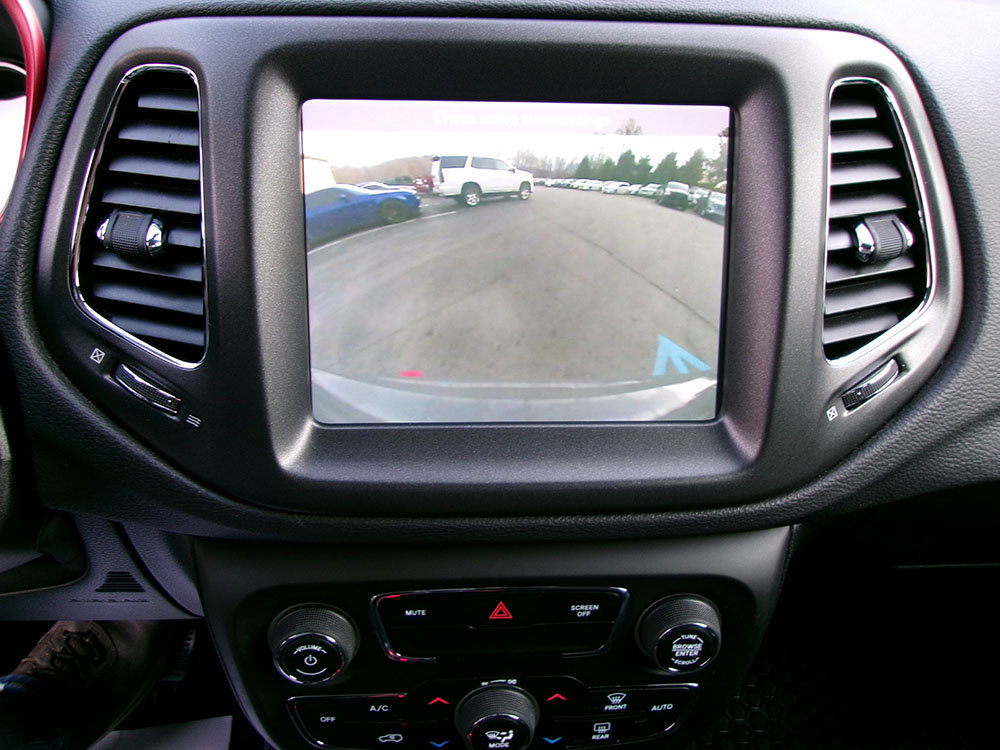 Used 2019 Jeep Compass Trailhawk image 17