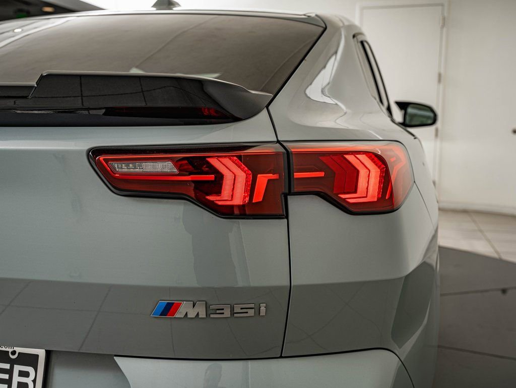 Used 2025 BMW X2 M35i AWD/4WD image 9