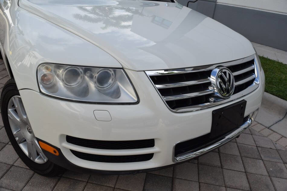 Used 2006 Volkswagen Touareg V10 TDI AWD/4WD image 8