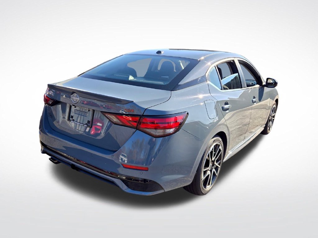Used 2025 Nissan Sentra SR w/ Trunk Package FWD image 9