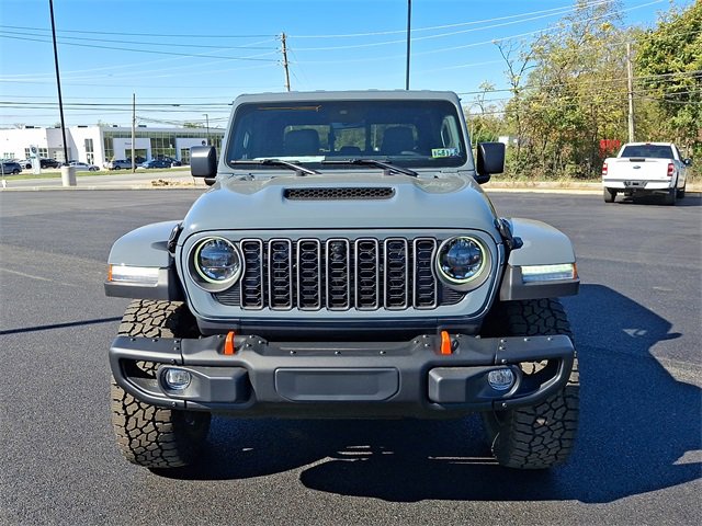 New 2025 Jeep Gladiator Mojave image 5