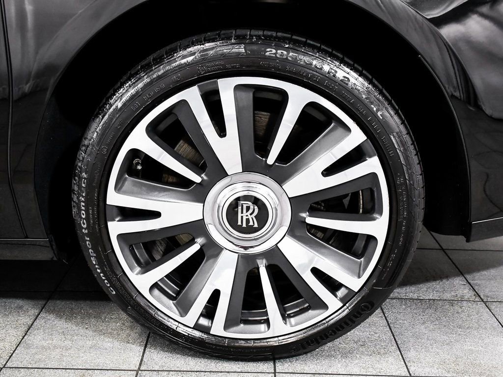 Used 2018 Rolls-Royce Ghost image 8
