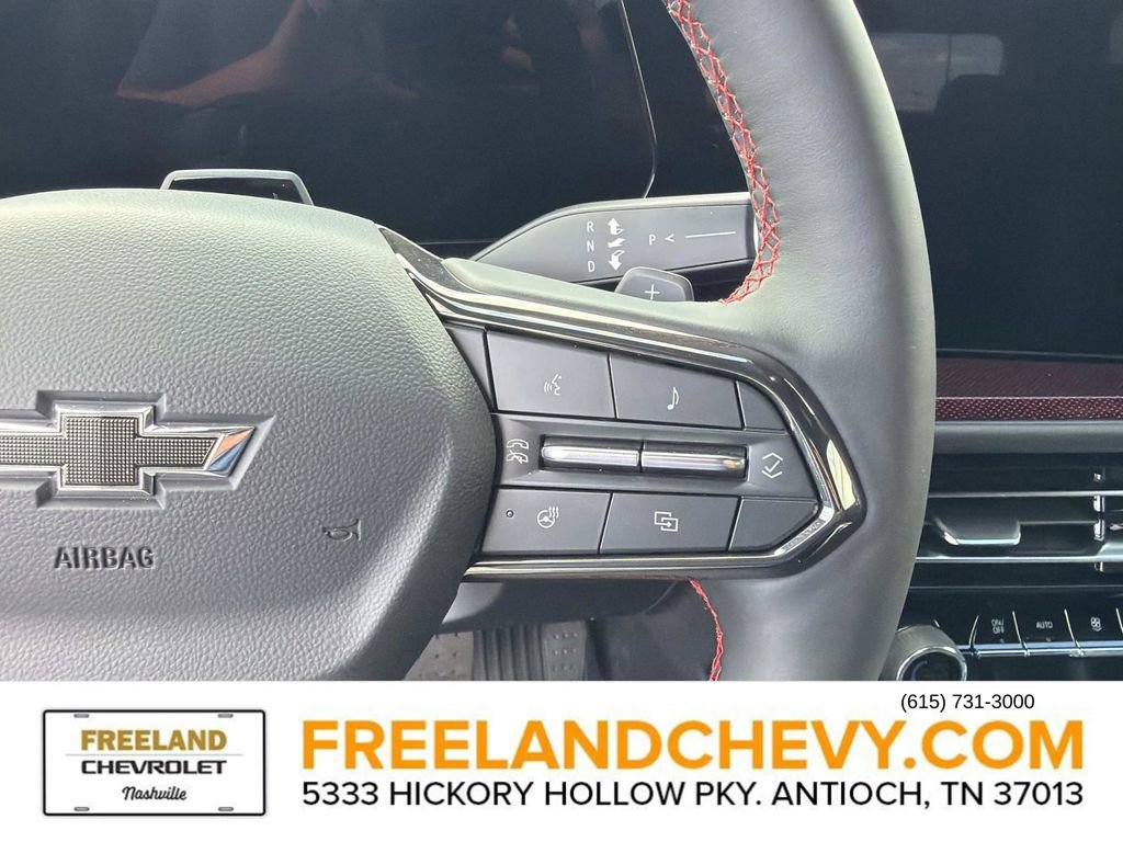 New 2026 Chevrolet Traverse RS w/ LPO, Floor Liner Package FWD image 27