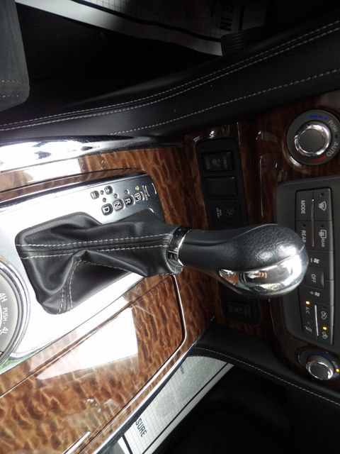 Used 2019 Nissan Armada SV w/ Driver Package AWD/4WD image 35