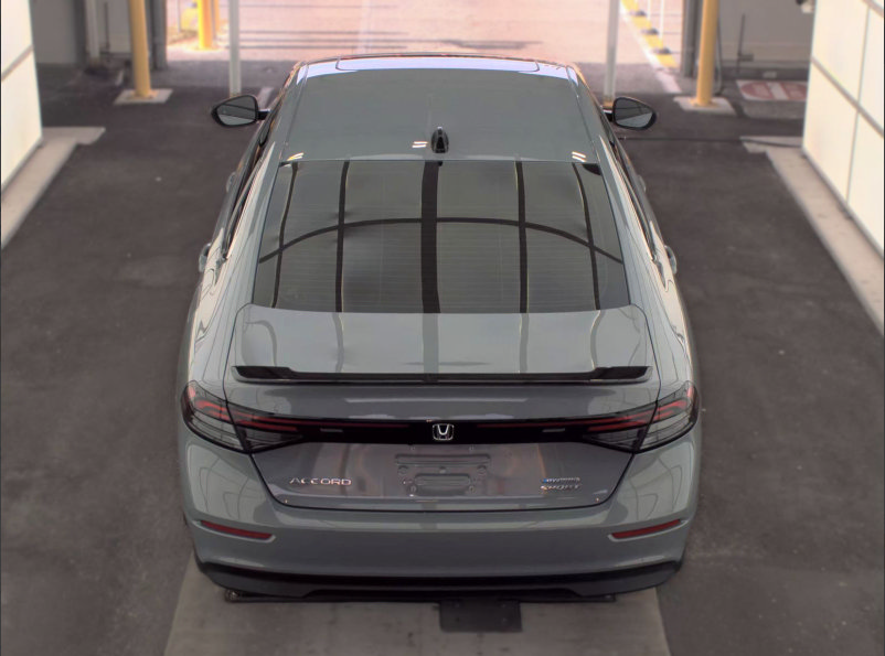 Used 2025 Honda Accord Sport image 7