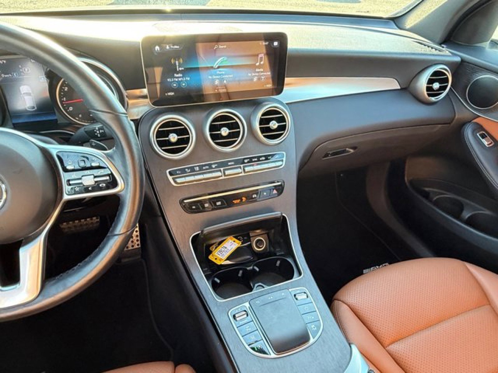 Used 2021 Mercedes-Benz GLC 300 4MATIC Coupe image 14