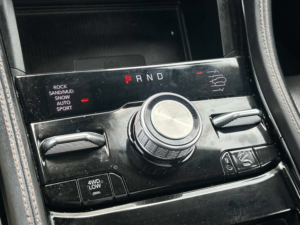 Certified 2023 Jeep Grand Cherokee Summit AWD/4WD image 31